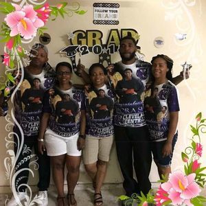 Meet your Posher, Desi